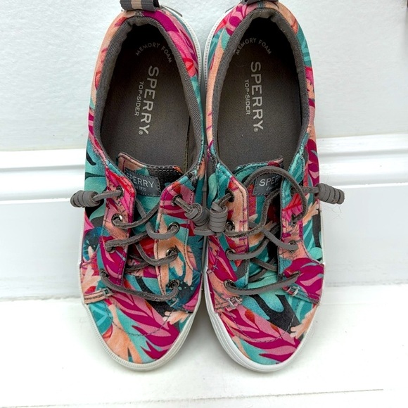 Sperry Crest Vibe Coral Sneakers. - Picture 7 of 12